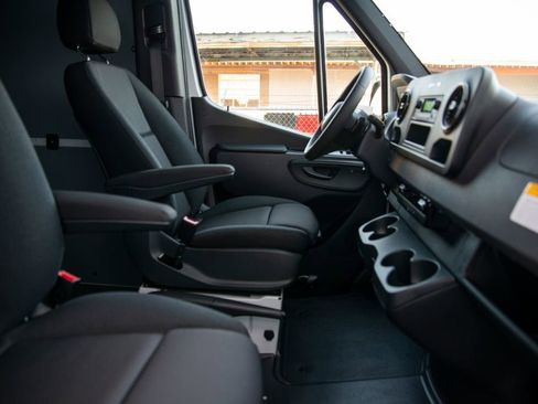 New 2026 Mercedes-Benz Sprinter 2500 image 15