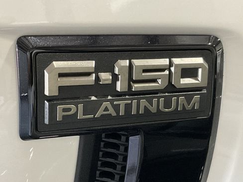 Used 2024 Ford F150 Platinum w/ FX4 Off-Road Package AWD/4WD image 7