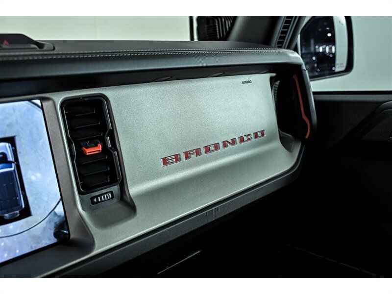 Used 2023 Ford Bronco Raptor AWD/4WD image 25