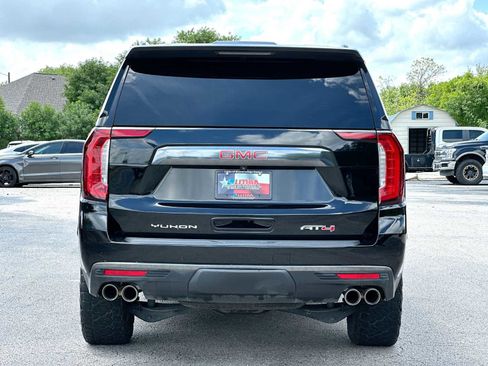 Used 2023 GMC Yukon AT4 w/ AT4 Premium Plus Package AWD/4WD image 14