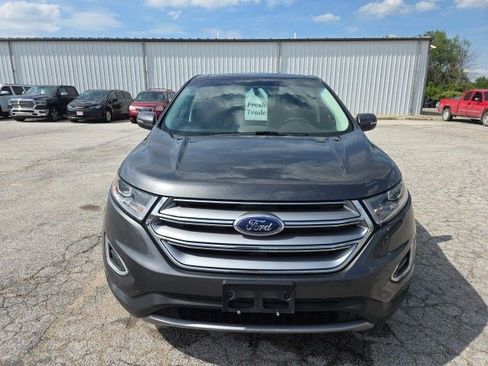 Used 2018 Ford Edge Titanium w/ Equipment Group 301A AWD/4WD image 2