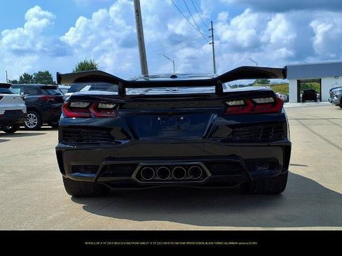 New 2027 Chevrolet Corvette Z06 w/ Z07 Performance Package RWD image 10