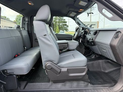 Used 2015 Ford F250 XL w/ XL Value Package AWD/4WD image 11