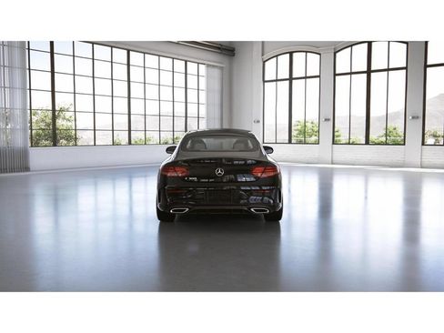 Used 2023 Mercedes-Benz C 300 4MATIC Coupe image 26