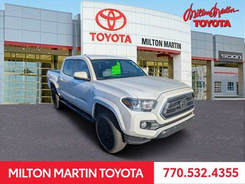 Used 2023 Toyota Tacoma SR5 image 1