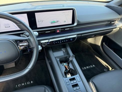 Used 2024 Hyundai Ioniq 6 SEL RWD image 13