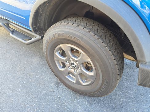 Used 2023 Ford Bronco Big Bend image 9