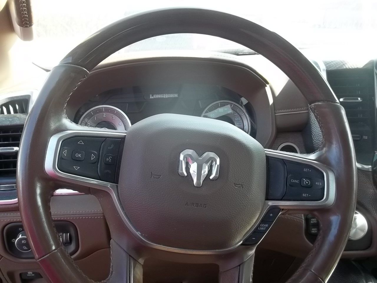 Used 2021 RAM 1500 Limited AWD/4WD image 9