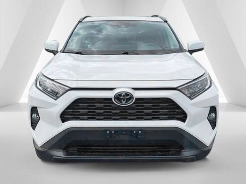 Used 2020 Toyota RAV4 XLE Premium AWD/4WD image 2
