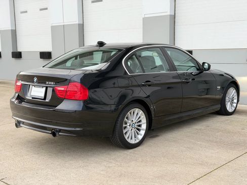 Used 2011 BMW 335i xDrive 335i xDrive Sedan 4D image 5