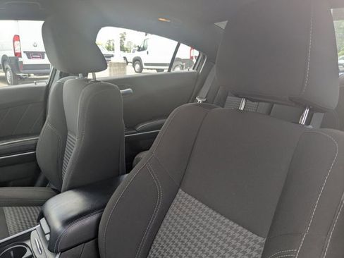 Used 2023 Dodge Charger SXT RWD image 14