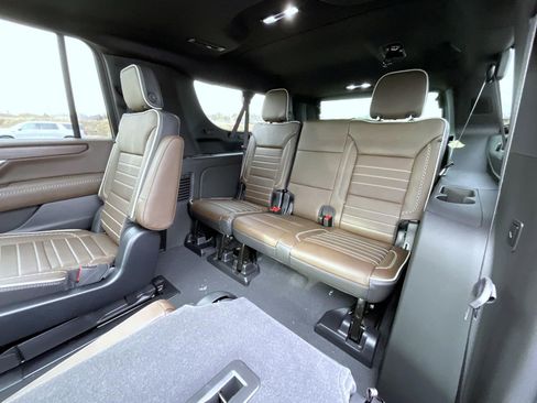 New 2026 GMC Yukon XL Denali Ultimate AWD/4WD image 20
