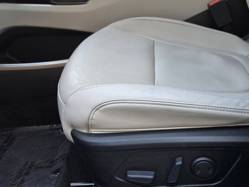 Certified 2023 Hyundai Tucson Limited w/ Cargo Package image 25