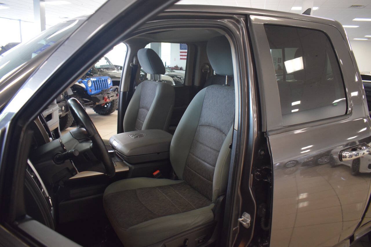 Used 2015 RAM 1500 Big Horn AWD/4WD image 34