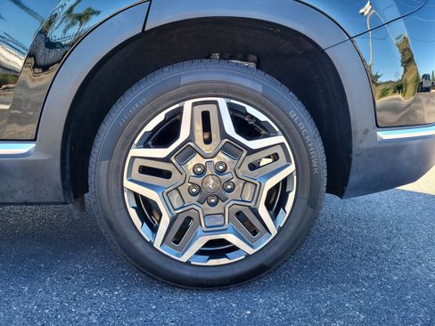 Used 2022 Hyundai Santa Fe Limited image 8