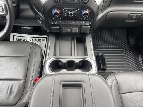 Used 2020 Chevrolet Silverado 3500 LTZ w/ LTZ Convenience Package image 17