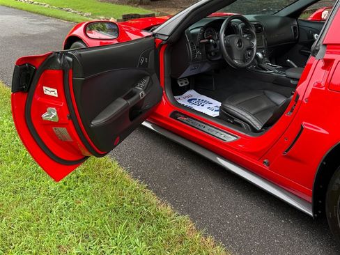 Used 2013 Chevrolet Corvette Grand Sport w/ 3LT Preferred Equipment Group RWD image 45