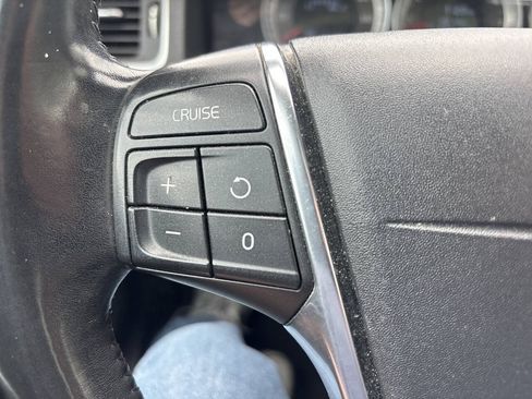 Used 2013 Volvo S60 T5 FWD image 34