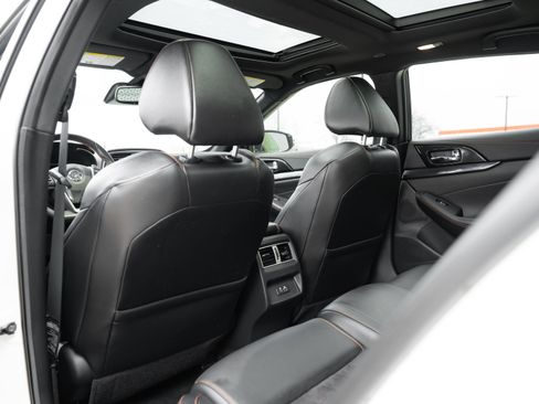 Used 2019 Nissan Maxima SR w/ Premium Package image 27