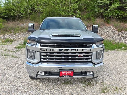 Used 2020 Chevrolet Silverado 2500 LTZ w/ LTZ Plus Package AWD/4WD image 2