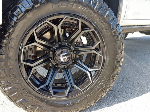 Used 2021 GMC Sierra 2500 Denali w/ Denali Ultimate Package AWD/4WD image 29