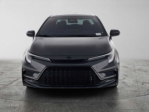 Used 2025 Toyota Corolla XSE FWD image 8