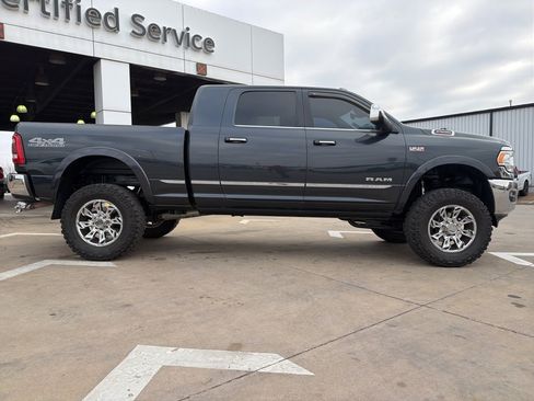 Used 2019 RAM 2500 Limited image 2