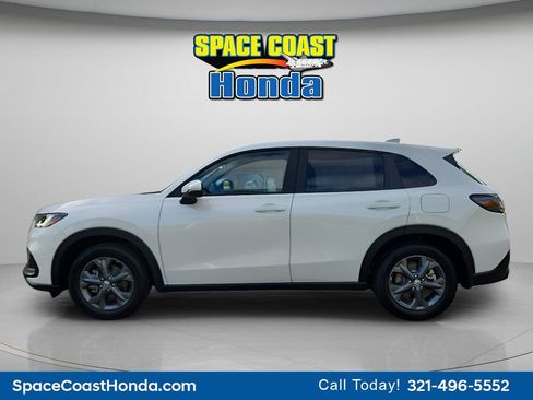 New 2026 Honda HR-V LX image 9