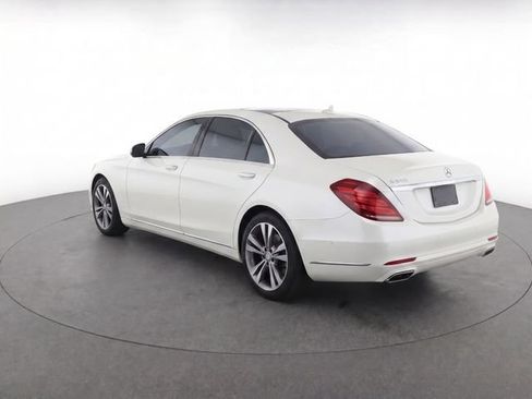 Used 2017 Mercedes-Benz S 550 4MATIC Sedan image 5