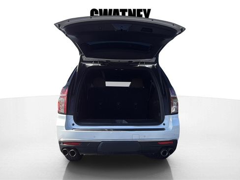 Used 2021 Chevrolet Suburban High Country image 20