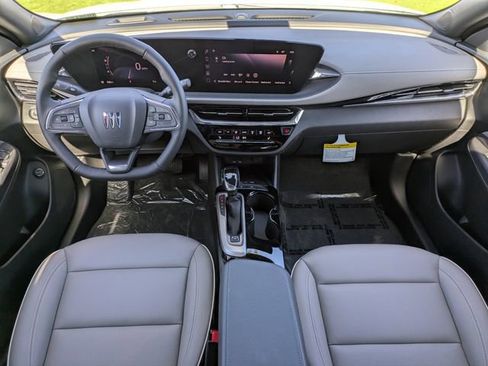 New 2026 Buick Envista Avenir image 19