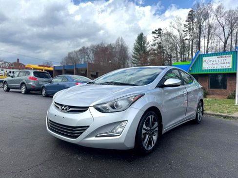 Used 2015 Hyundai Elantra Sport image 1