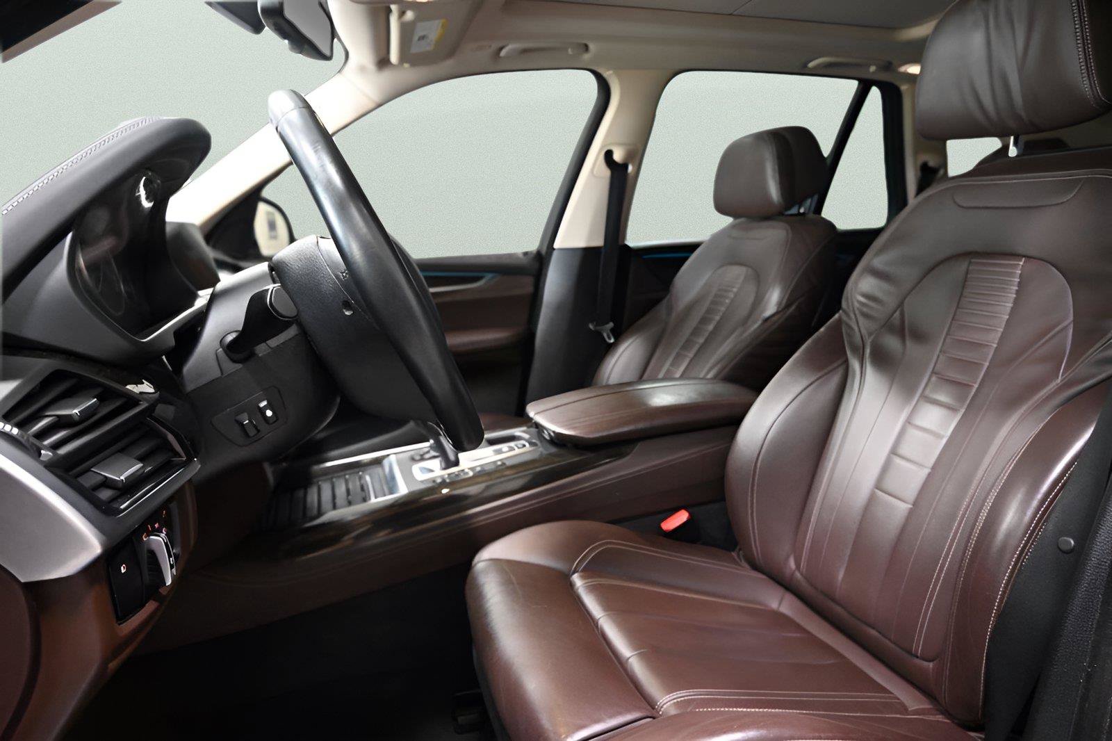 Used 2015 BMW X5 xDrive50i AWD/4WD image 12