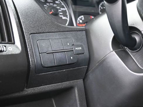 Used 2017 RAM ProMaster 1500 image 14