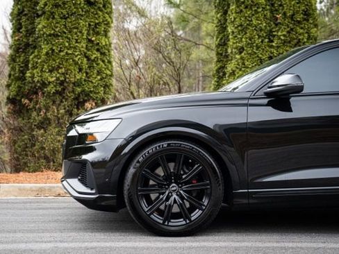 Used 2023 Audi SQ8 Prestige AWD/4WD image 10