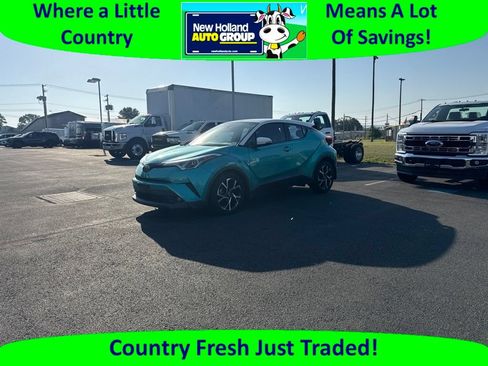 Used 2018 Toyota C-HR XLE FWD image 1