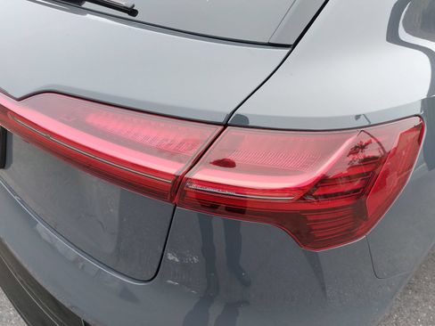 Used 2024 Audi Q8 e-tron Premium AWD/4WD image 39