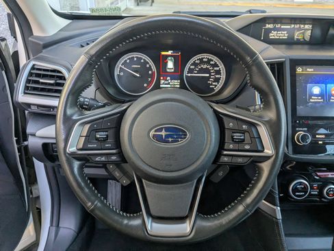 Used 2023 Subaru Forester Limited AWD/4WD image 15