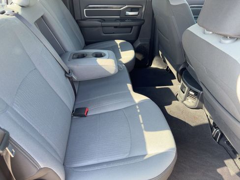 Used 2024 RAM 2500 Big Horn w/ Bed Utility Group image 28