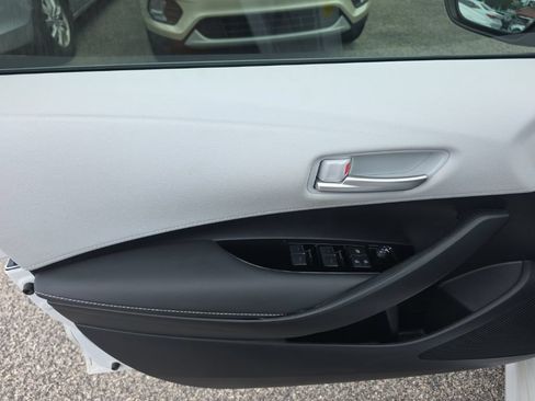 Used 2024 Toyota Corolla SE FWD image 14