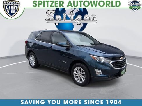 Used 2020 Chevrolet Equinox LT w/ Driver Convenience Package AWD/4WD image 2