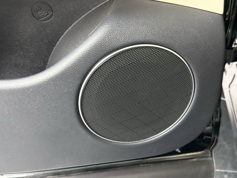 Used 2026 Genesis GV70 2.5T Select image 35