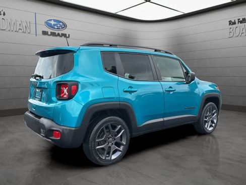 Used 2021 Jeep Renegade Latitude AWD/4WD image 4