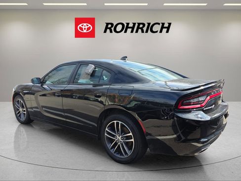 Used 2019 Dodge Charger SXT w/ Cold Weather Package image 7