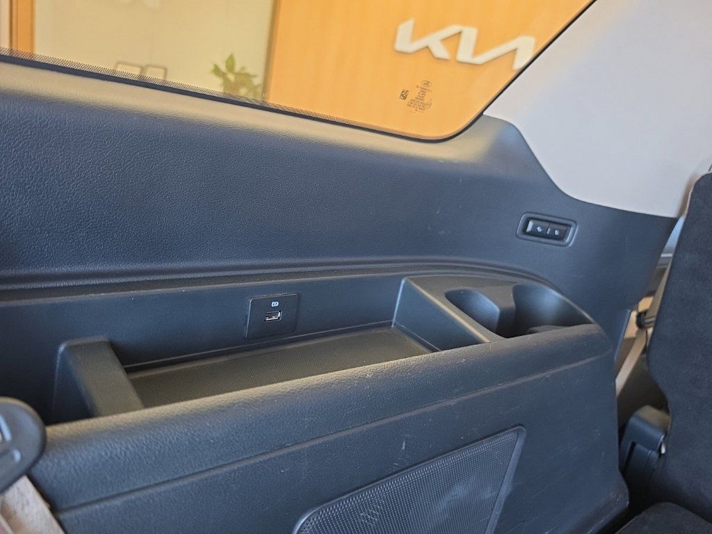 Used 2024 Ford Expedition Limited RWD image 54