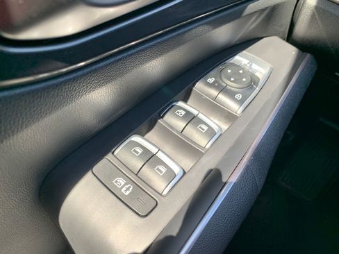 Used 2024 Kia Sorento S AWD/4WD image 22