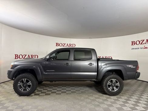 Used 2011 Toyota Tacoma 4x4 Double Cab w/ TRD Sport Pkg image 5