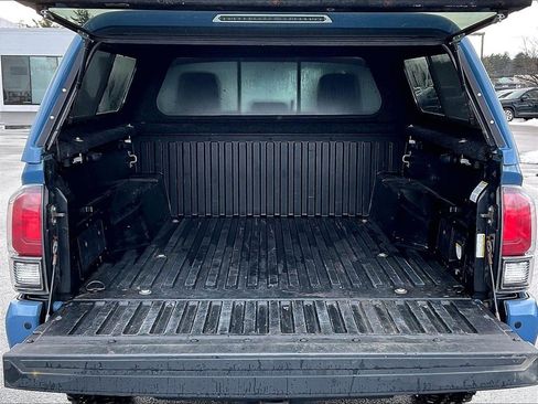 Used 2018 Toyota Tacoma TRD Pro image 33