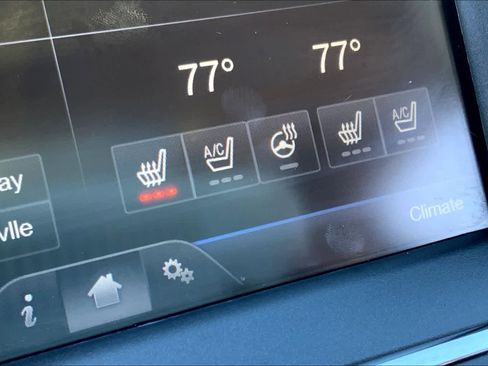 Used 2014 Lincoln MKS AWD w/ Equipment Group 201A image 34