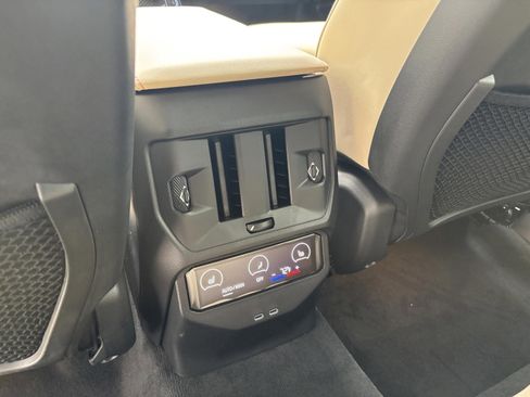 Used 2026 BMW X3 xDrive30 w/ Convenience Package image 29